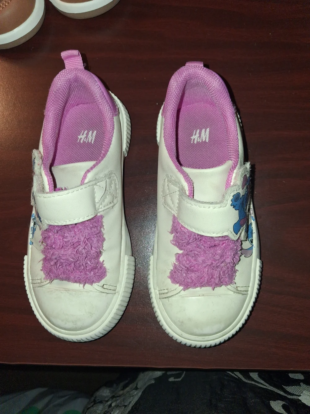 H&M Kids White & Pink Stitch Graphic Slip-On Sneakers